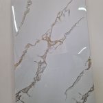 White golden veins cu insertii aurii 60/120